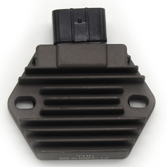 Реле-регулятор напряжения RT76