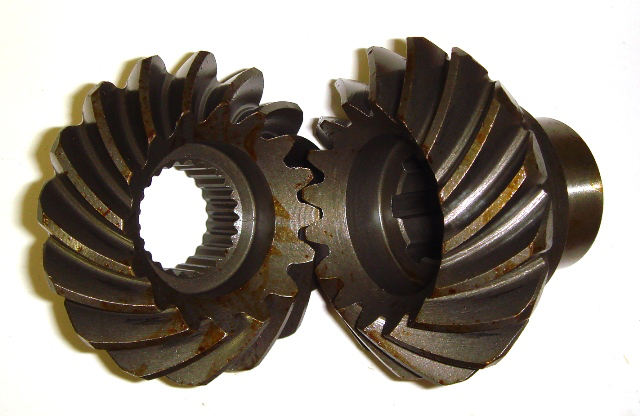 Шестерни конические (пара) КПП выходного вала Stels ATV 500K/GT
